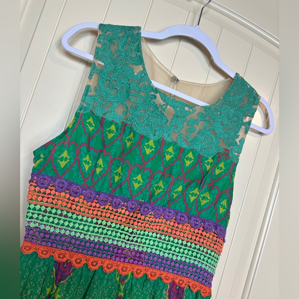 Hemant & Nandita green silk sleeveless maxi dress crochet lace floral sz 12 EUC